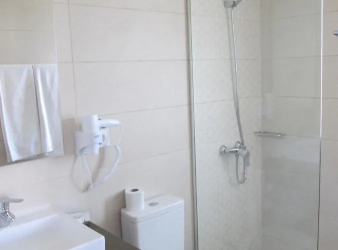 A Vista בית הארחה 3*