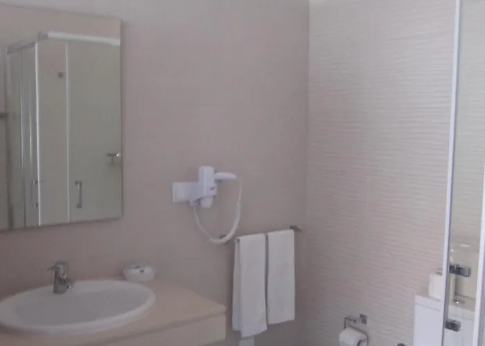 A Vista 3* בליאל